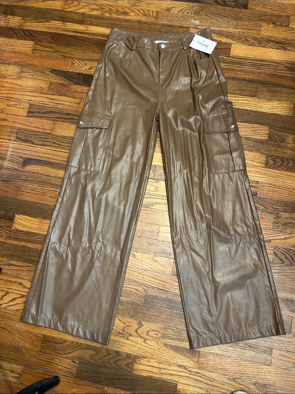 Wide-Leg Faux Leather Cargo Pants - Brown